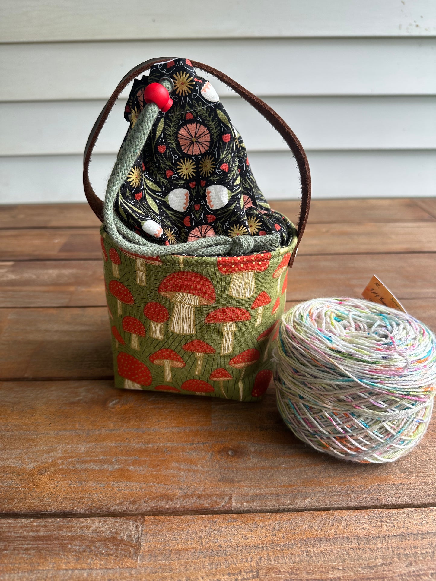 Mini Bucket