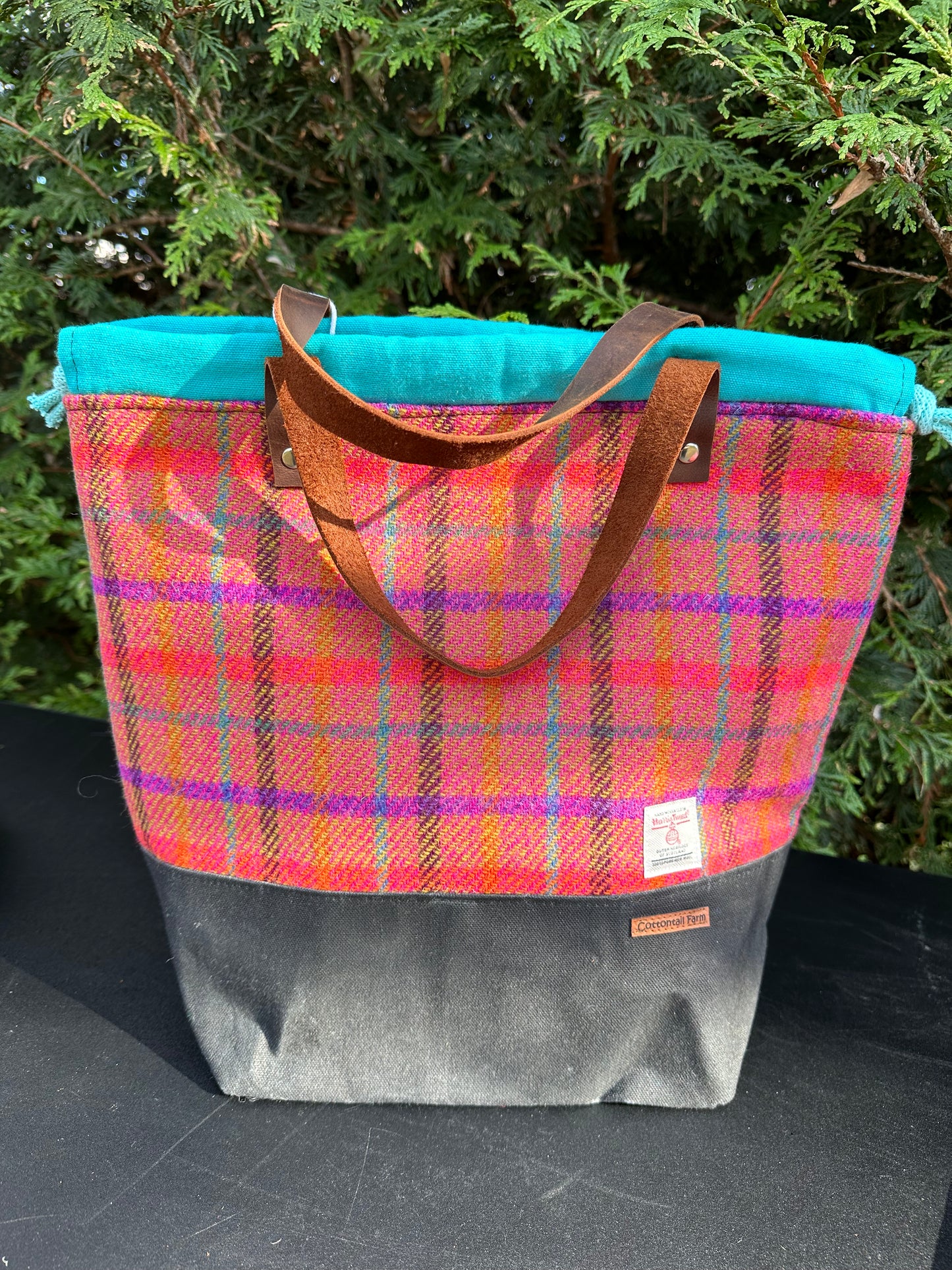 Harris Tweed Large Drawstring