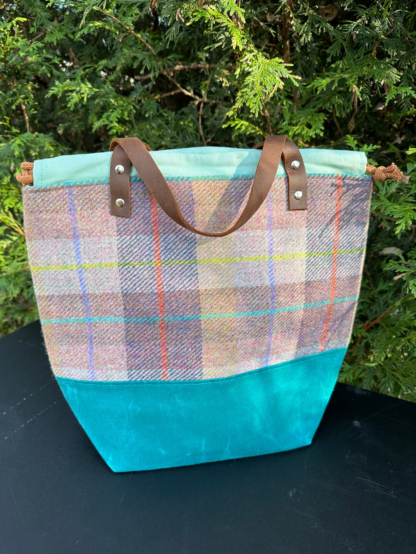 Harris Tweed Large Drawstring