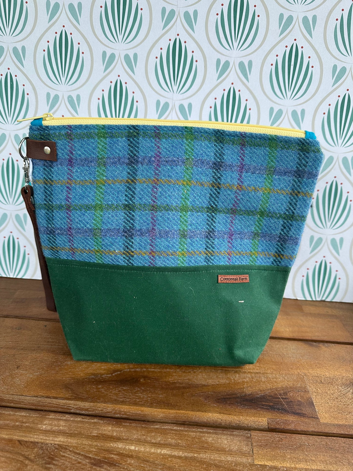Harris Tweed Zipper Bag