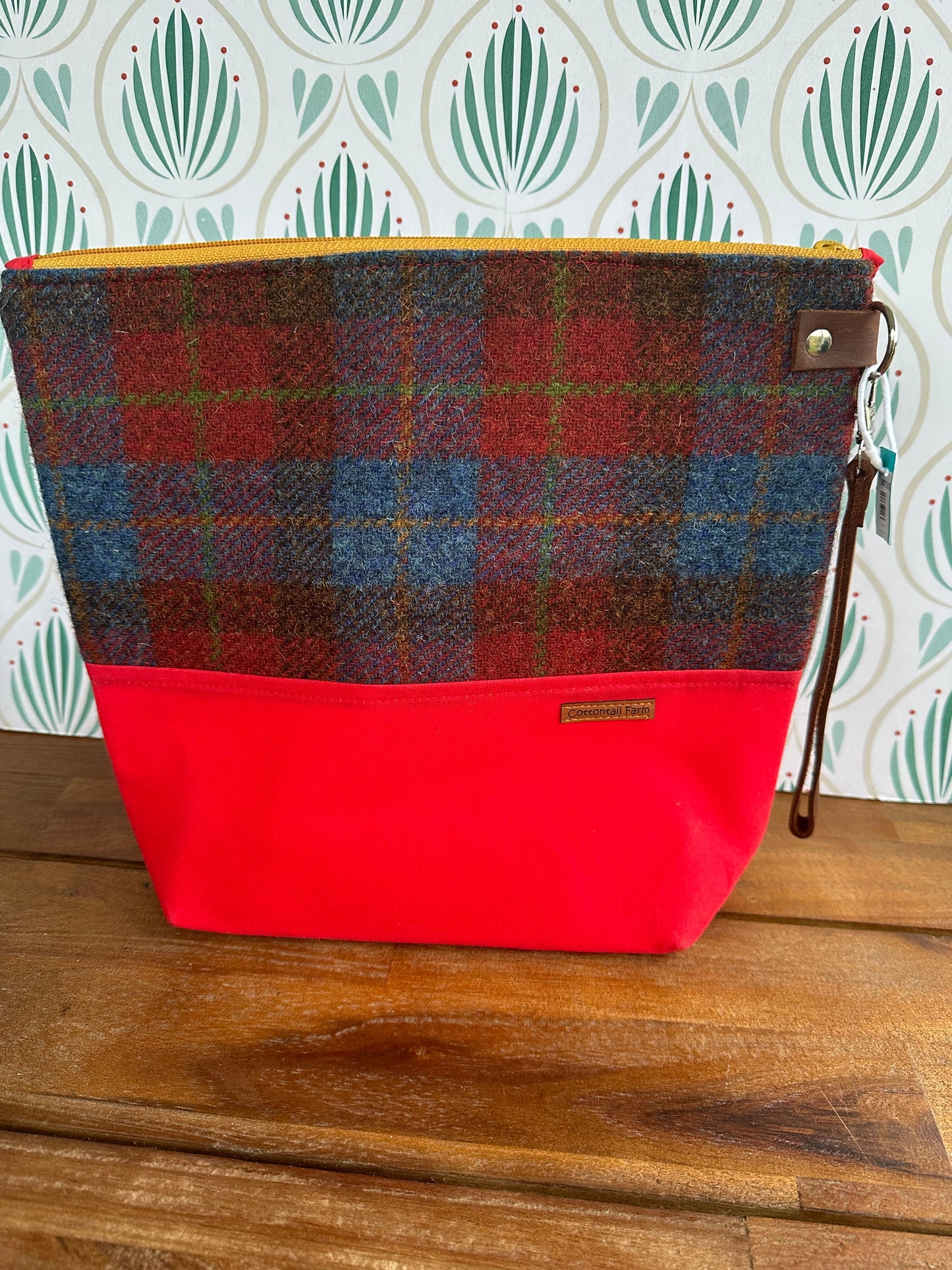 Harris Tweed Zipper Bag