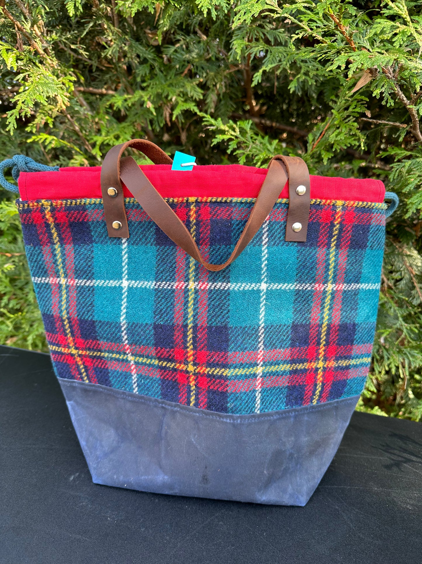 Harris Tweed Large Drawstring