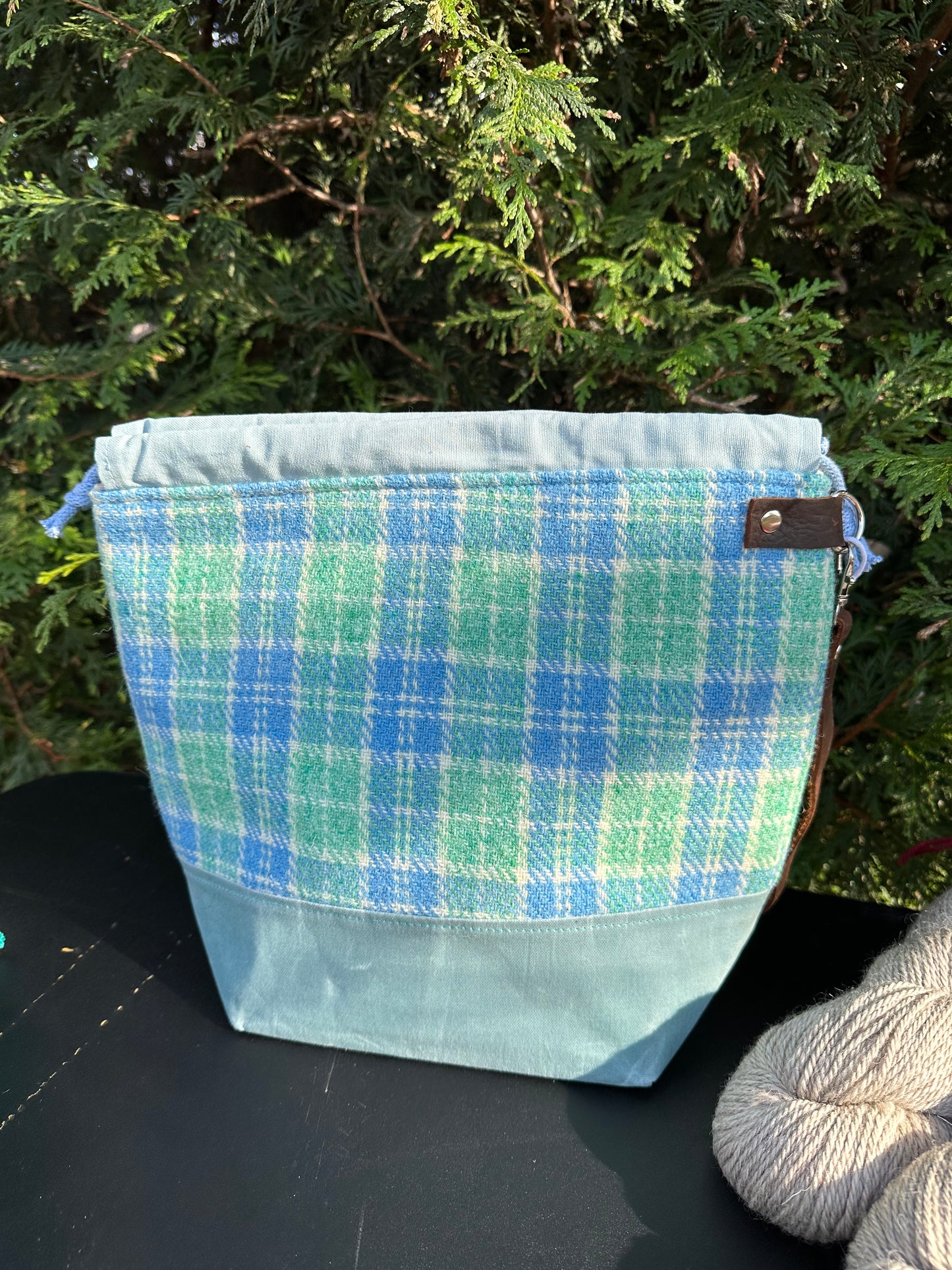 Harris Tweed Medium Drawstring