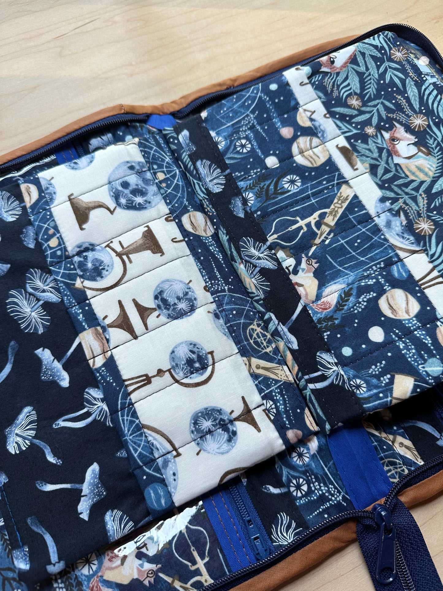 Deluxe Needle Binder