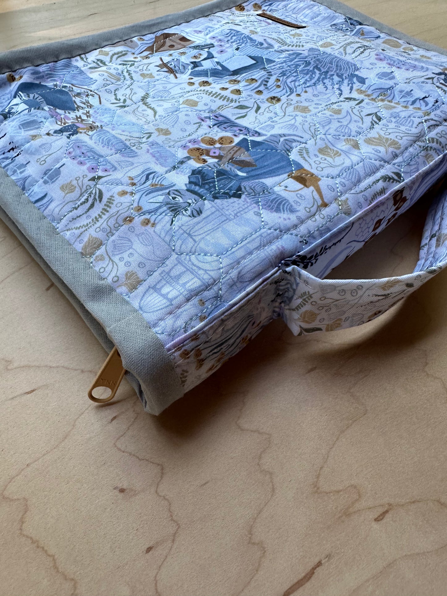 Deluxe Needle Binder