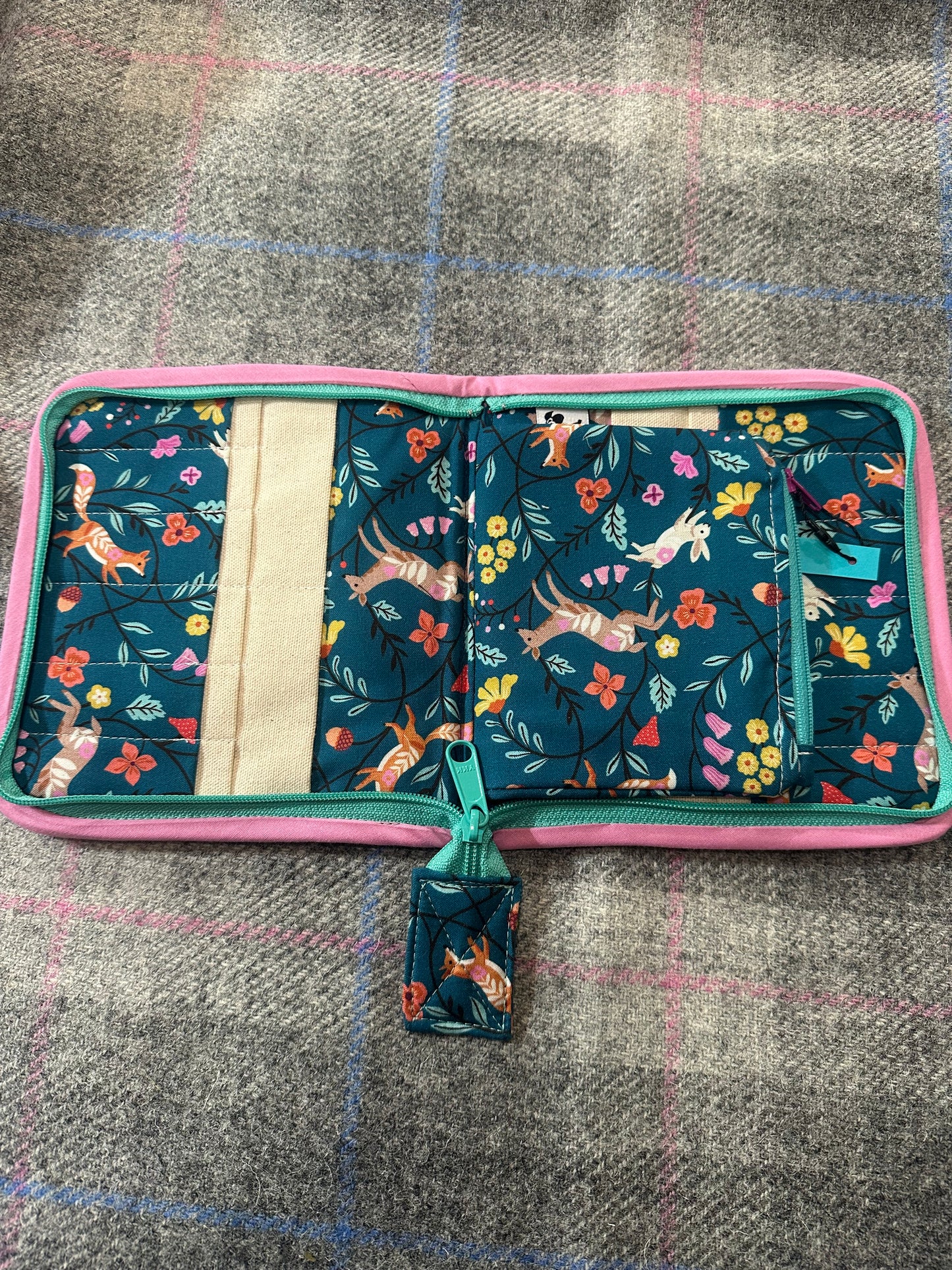 Interchangeable Needle Case or crochet hook case