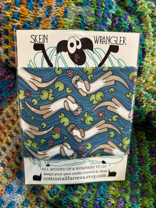 Otter Skein Wrangler