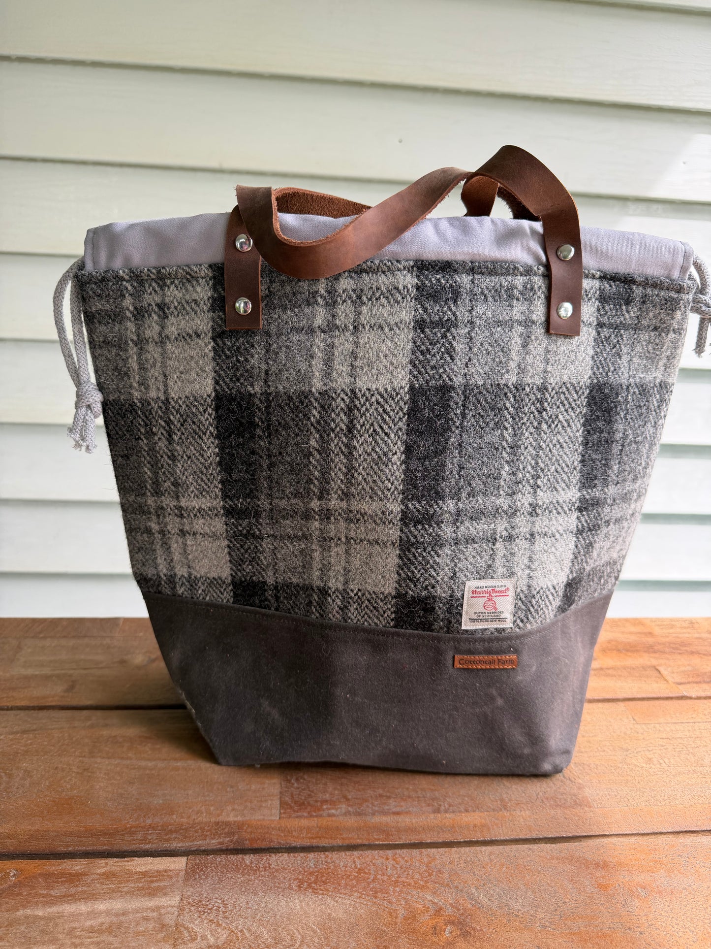 Harris Tweed Large Drawstring