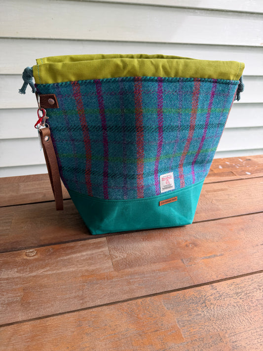 Harris Tweed Medium Drawstring