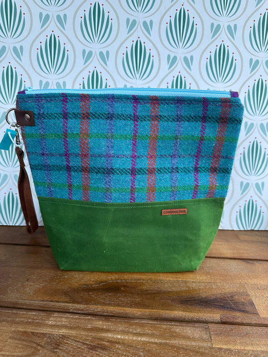 Harris Tweed Zipper Bag