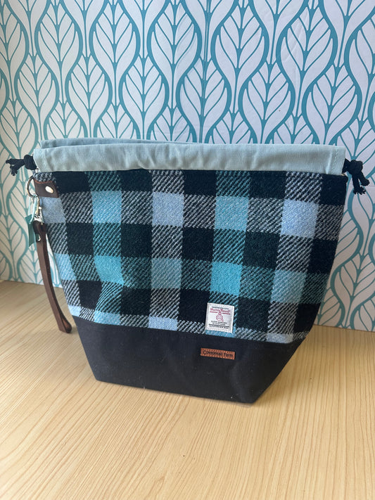 Harris Tweed Medium Drawstring