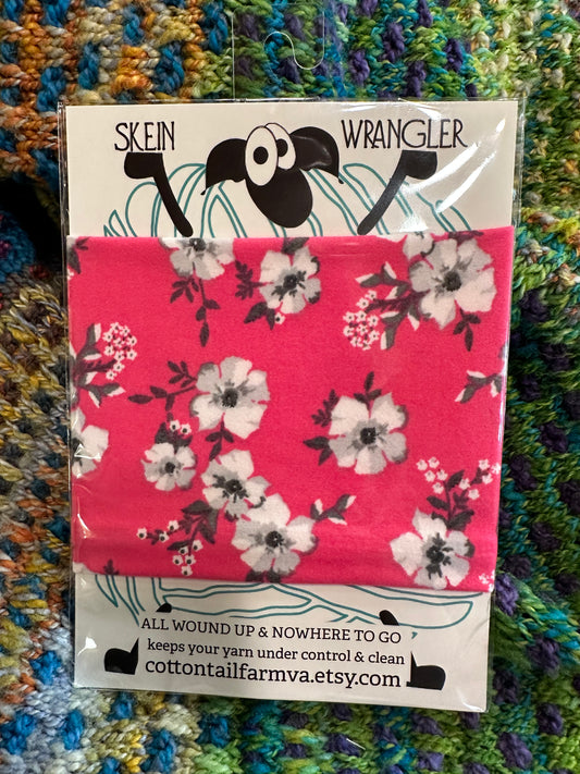 Pink Floral Skein Wrangler