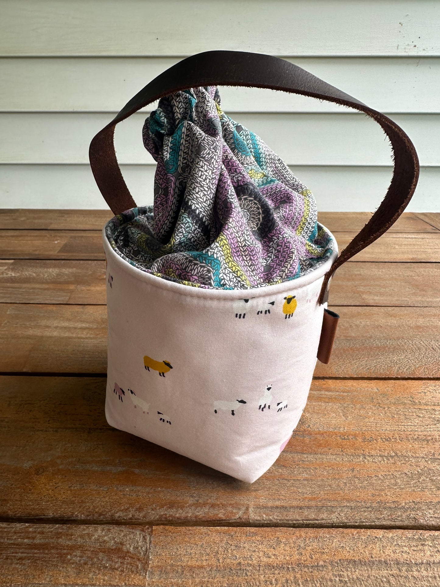 Mini Bucket