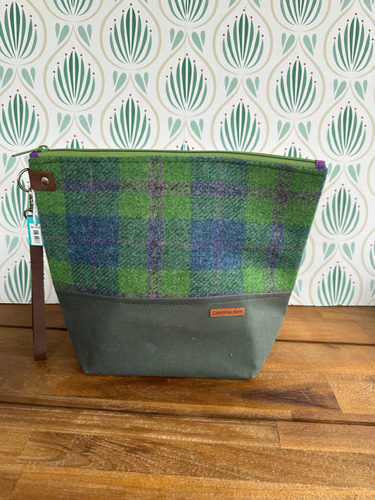Harris Tweed Zipper Bag