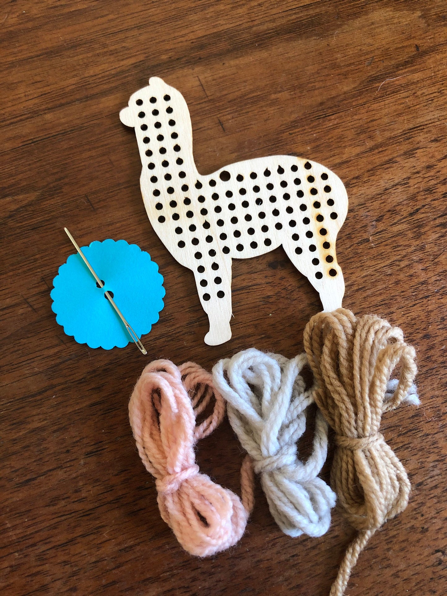 Alpaca Stitchable Ornament